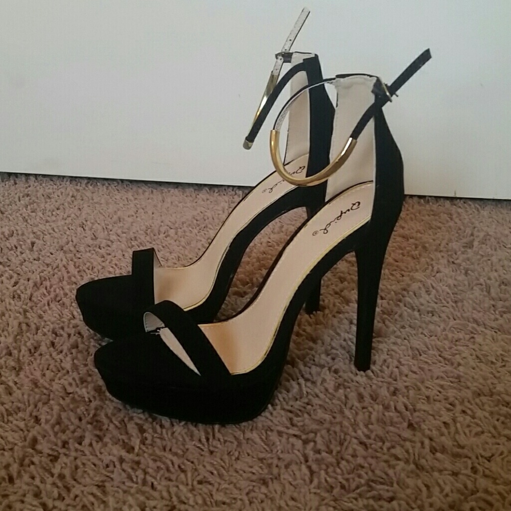 Brand New Black Heels